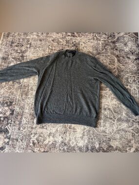 Zara Dark Gray Crewneck Sweater